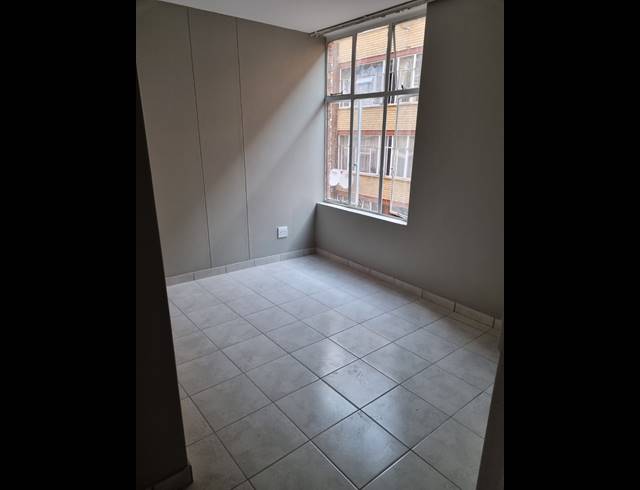 4 BEDROOM APARTMENT FOR SALE IN ARCADIA